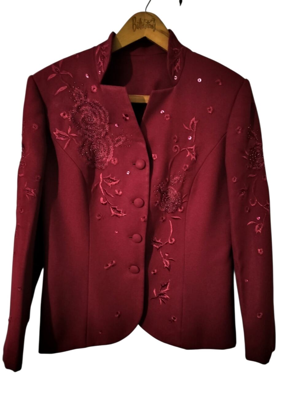 6180)Burgundy Floral Embroidery Beaded Standing Collar Formal Evening Jacket M?